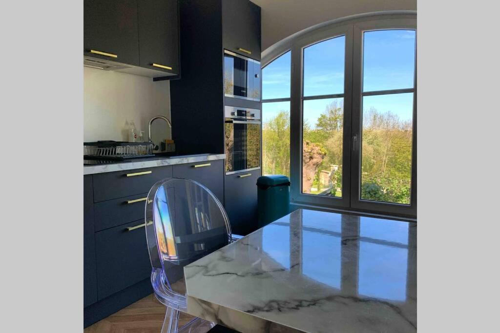 Jouy-le-Moutier Le Lodge Des Villettes מראה חיצוני תמונה
